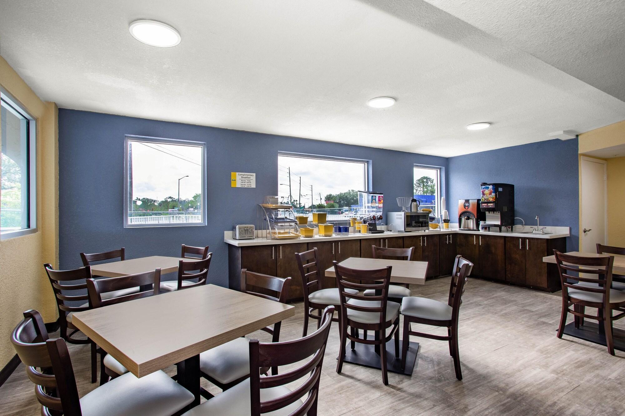 Days Inn By Wyndham Apopka/Orlando Ngoại thất bức ảnh