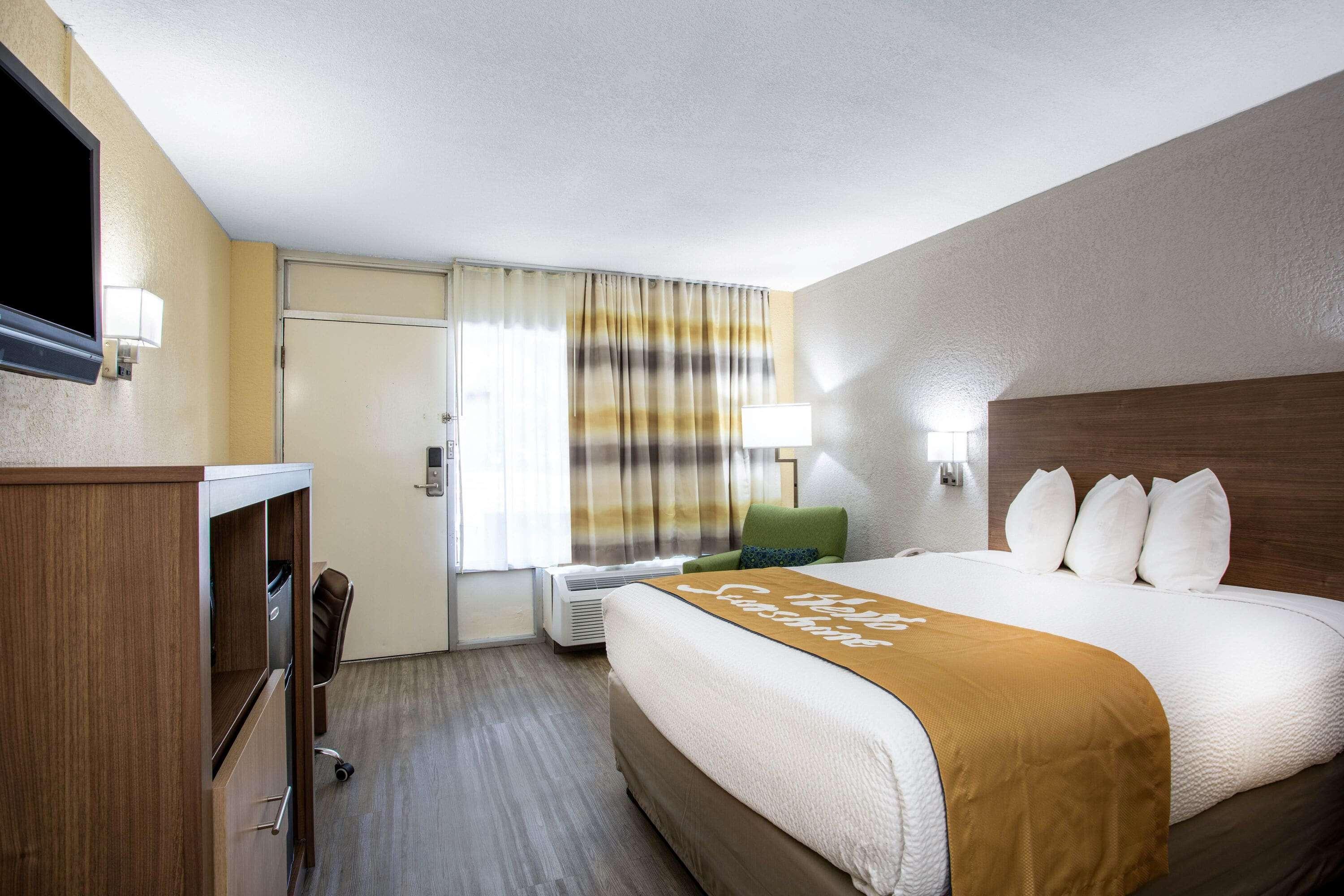 Days Inn By Wyndham Apopka/Orlando Ngoại thất bức ảnh